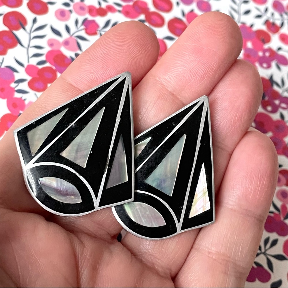 Vintage silver metal & inlay Disco Deco clip earrings